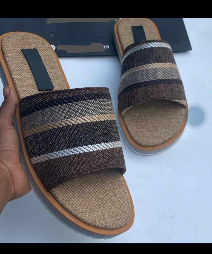 1a76a4a7-618d-455a-bf92-9fb824d31259-1_all_2525